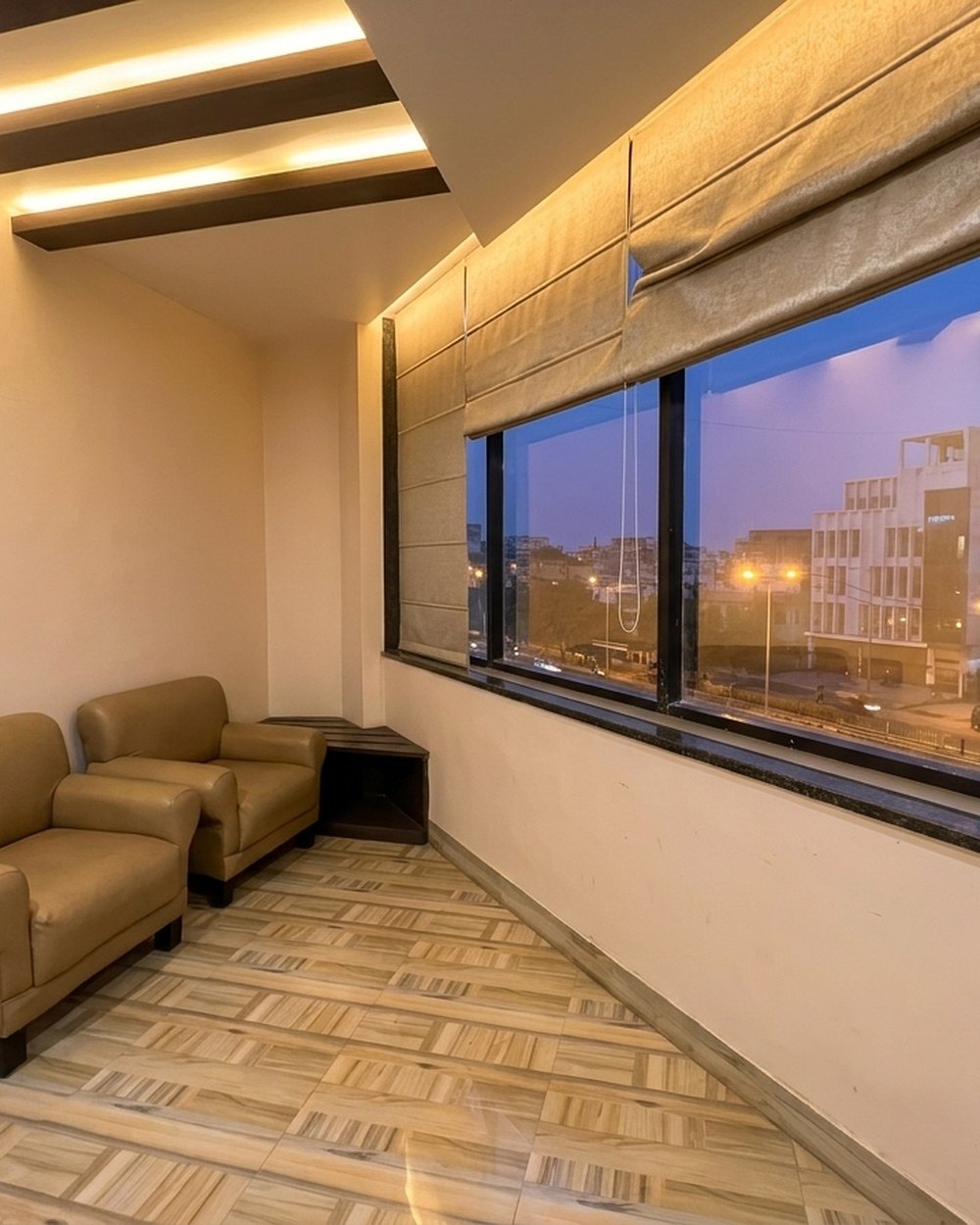 Superior room — Lounge by the window